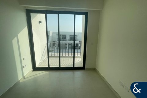 Villa uthyres i Town Square, Dubai, UAE 4 sovrum, 261 kvm Nr. 667945 - fotografi 8