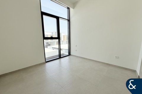 Villa en alquiler en Mudon, Dubai, EAU 4 dormitorios, 246 m2 № 667942 - foto 5