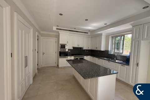 וילה להשכרה ב Arabian Ranches, Dubai, איחוד האמירויות 4 חדרי שינה, 790 מ"ר, מספר 667939 - תמונה 4