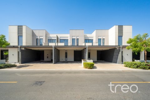 Řadový dům v Arabian Ranches 3, Dubai, SAE 3 ložnice, 179.86 m² Č.: 733306 - fotografie 2
