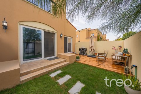 Rijtjeshuis te koop in Dubai, VAE 3 slaapkamers, 210.33 vr.m., nr 733304 - foto 19