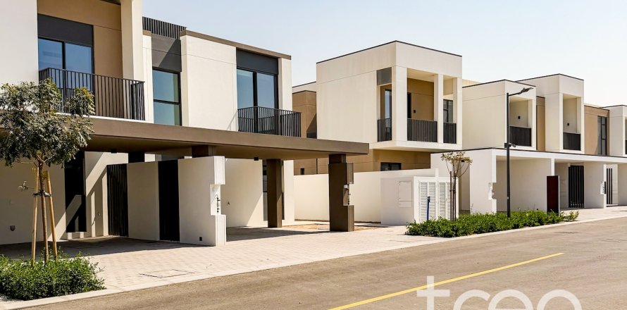 Rijtjeshuis in Arabian Ranches 3, Dubai, VAE 3 slaapkamers, 179.67 vr.m. nr 733303