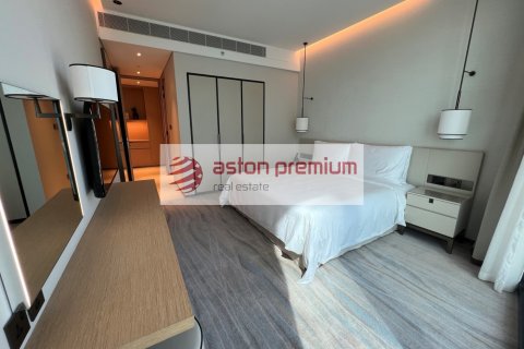 Apartament de închiriat în Jumeirah Beach Residence, Dubai, EAU 3 dormitoare, 179 mp. №753875 - poză 4