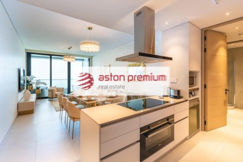 Apartament de închiriat în Jumeirah Beach Residence, Dubai, EAU 3 dormitoare, 180 mp.  №753874 - poză 7