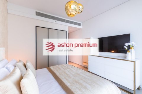 Apartament de închiriat în Jumeirah Beach Residence, Dubai, EAU 3 dormitoare, 180 mp.  №753874 - poză 23