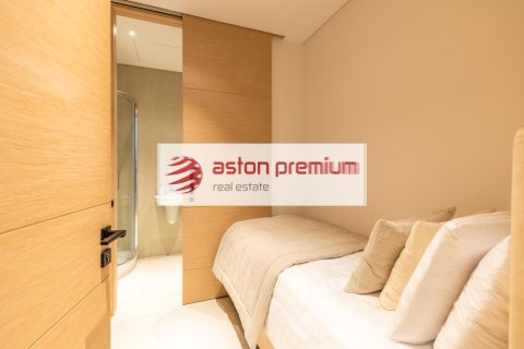 Apartament de închiriat în Jumeirah Beach Residence, Dubai, EAU 3 dormitoare, 180 mp.  №753874 - poză 14