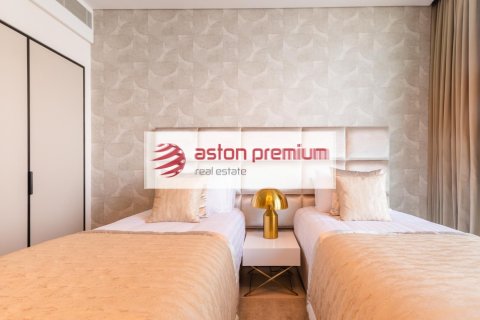 Apartament de închiriat în Jumeirah Beach Residence, Dubai, EAU 3 dormitoare, 180 mp.  №753874 - poză 29