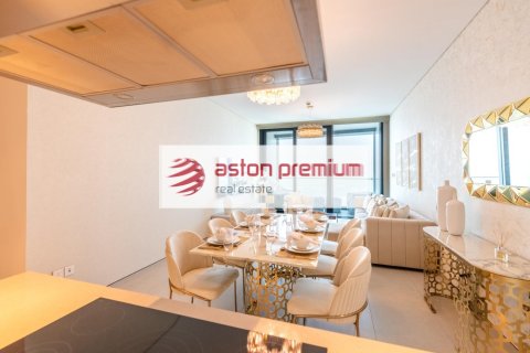 Apartament de închiriat în Jumeirah Beach Residence, Dubai, EAU 3 dormitoare, 180 mp.  №753874 - poză 11