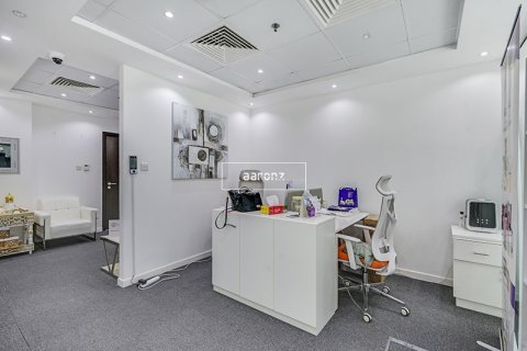 Müüa kontor asukohaga Business Bay, Dubai, AÜE: 63.9 m² Nr 641893 - pilt 2