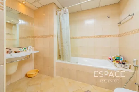 Lakás itt: Dubai Marina, EAE, 2 hálószoba, 165 m², azonosító: 661125 - fénykép 10