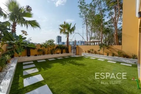 Villa sa Arabian Ranches, Dubai, UAE 2 silid-tulugan, 175 sq.m. № 661122 - larawan 2