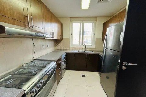 International City, Dubai, संयुक्त अरब अमीरात में टाउनहाउस, 3 बेडरूम, 157 वर्ग मीटर, संख्या 677464 - फ़ोटो 8