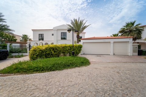 Купить виллу в Дубай Инвестмент Парк, ОАЭ 6 спален, 775м2, № 707804 - фото 18