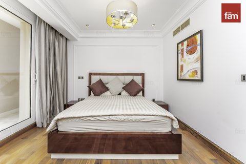 Apartment sa Palm Jumeirah, Dubai, UAE 2 silid-tulugan, 204.8 sq.m. № 638347 - larawan 21