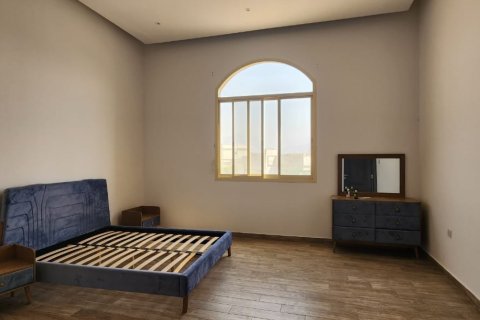 Villa in Ras Al Khaimah, UAE 6 bedrooms, 929 sq.m. № 735074 - photo 9