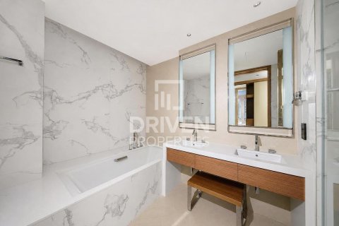 Apartman u gradu Downtown Dubai (Downtown Burj Dubai), Dubai, UAE 3 spavaće sobe, 146.14 m2 Br. 741908 - Slika 20