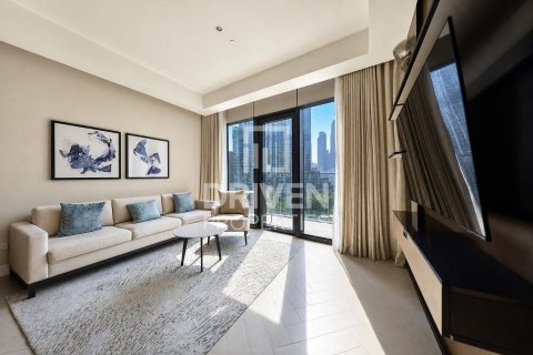 Apartman u gradu Downtown Dubai (Downtown Burj Dubai), Dubai, UAE 3 spavaće sobe, 146.14 m2 Br. 741908 - Slika 13