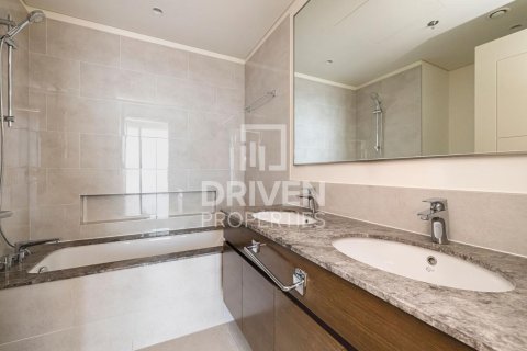 Huoneisto Downtown Dubai (Downtown Burj Dubai), Dubai, Arabiemiraatit 2 makuuhuonetta, 101.82 m2 № 741905 - kuva 9