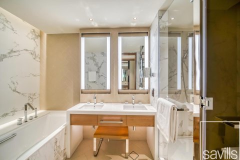 Apartament në Downtown Dubai (Downtown Burj Dubai), Emiratet e Bashkuara Arabe 3 dhoma gjumi, 145 m2. № 650777 - Foto 12