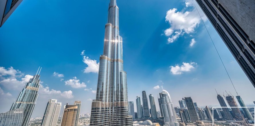 Apartament në Downtown Dubai (Downtown Burj Dubai), Emiratet e Bashkuara Arabe 3 dhoma gjumi, 145 m2. № 650777
