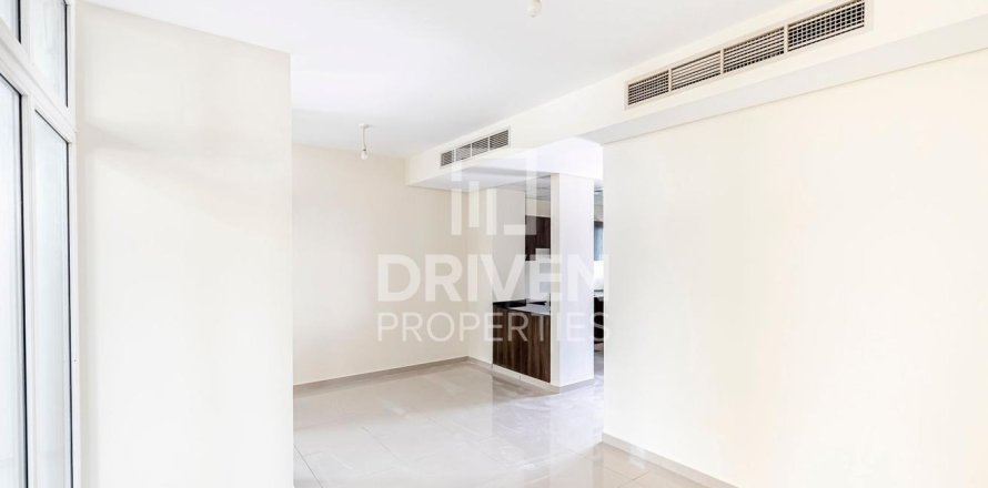 Kuća u nizu u DAMAC Hills (Akoya by DAMAC), Dubai, UAE 112 m2, 3 spavaćih soba Br. 654387