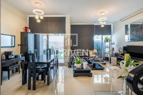 Kuća u nizu u DAMAC Hills (Akoya by DAMAC), Dubai, UAE 3 spavaćih soba, 223 m2 Br. 654389 - fotografija 1