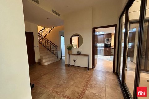 Radhus uthyres i Dubai, UAE 4 sovrum, 563.6 kvm Nr. 687574 - fotografi 11