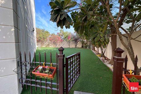 Radhus uthyres i Dubai, UAE 4 sovrum, 563.6 kvm Nr. 687574 - fotografi 3