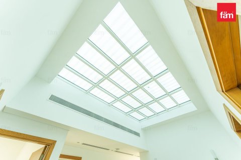 Villa in affitto a Dubai, EAU 4 camere da letto, 542.7 mq. № 687219 - foto 9