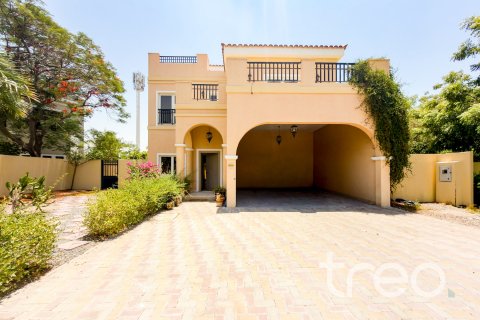 The Villa、Dubai、UAE にあるヴィラの賃貸物件 5ベッドルーム、342.63 m2、No739322 - 写真 1