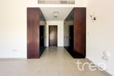 The Villa、Dubai、UAE にあるヴィラの賃貸物件 5ベッドルーム、342.63 m2、No739322 - 写真 5