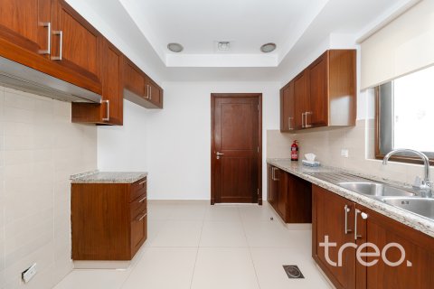 Villa til leje i Arabian Ranches 2, Dubai, UAE 4 soveværelser, 299.61 kvm № 739319 - foto 6