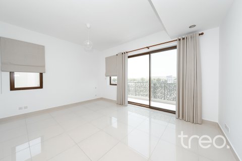 Villa til leje i Arabian Ranches 2, Dubai, UAE 4 soveværelser, 299.61 kvm № 739319 - foto 19
