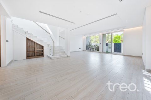 טאונהאוס להשכרה ב Jumeirah Village Circle, Dubai, איחוד האמירויות 4 חדרי שינה, 254.37 מ"ר, מספר 739318 - תמונה 2