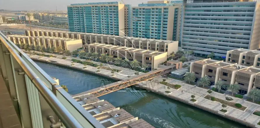 Abu Dhabi, UAE의 아파트 침실 3개, 179제곱미터 번호 662896