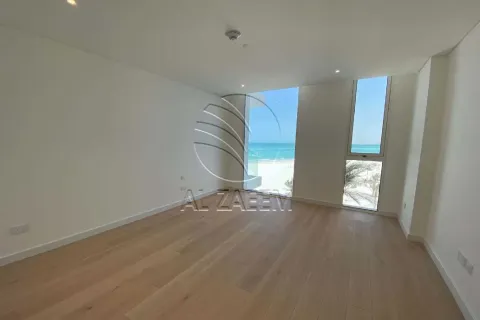 Apartman u Abu Dhabi, UAE 3 spavaćih soba, 291 m2 Br. 662895 - fotografija 4