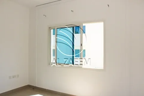 Māja Abu Dhabijā, AAE 4 istabas, 180 m2 Nr. 662900 - attēls 2