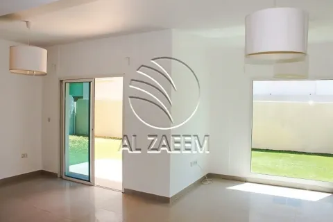 Māja Abu Dhabijā, AAE 4 istabas, 180 m2 Nr. 662900 - attēls 10