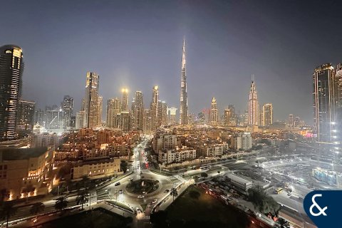 Appartamento in vendita a Downtown Dubai (Downtown Burj Dubai), Dubai, EAU 2 camere da letto, 145 mq. № 685280 - foto 15