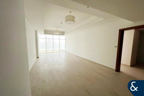 Palm Jumeirah, Dubai, संयुक्त अरब अमीरात में अपार्टमेंट, 2 बेडरूम, 142 वर्ग मीटर, संख्या 685281 - फ़ोटो 1