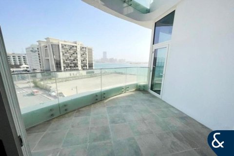 Palm Jumeirah, Dubai, संयुक्त अरब अमीरात में अपार्टमेंट, 2 बेडरूम, 142 वर्ग मीटर, संख्या 685281 - फ़ोटो 3