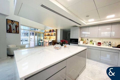 Apartmán v THE LOFTS v Downtown Dubai (Downtown Burj Dubai), SAE 3 spálne, 348 m2 č. 685277 - Fotografia 3