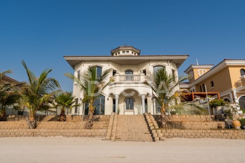 Villa itt: Palm Jumeirah, Dubai, EAE, 5 hálószoba, 465 m², azonosító: 752085 - fénykép 1