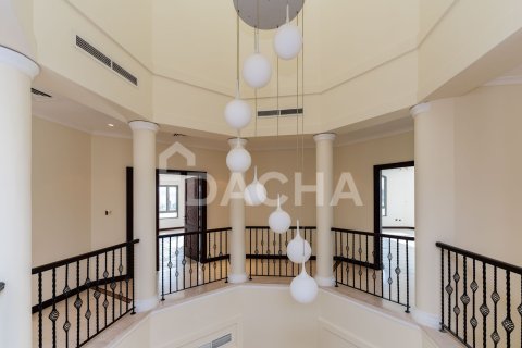 Villa itt: Palm Jumeirah, Dubai, EAE, 5 hálószoba, 465 m², azonosító: 752085 - fénykép 11