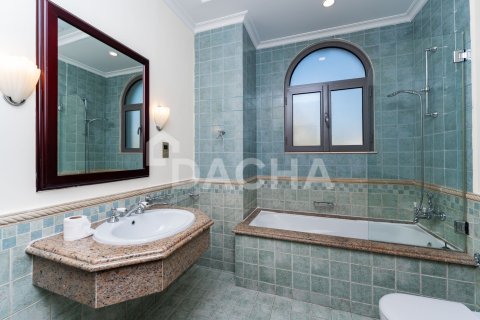 Villa itt: Palm Jumeirah, Dubai, EAE, 5 hálószoba, 465 m², azonosító: 752085 - fénykép 14