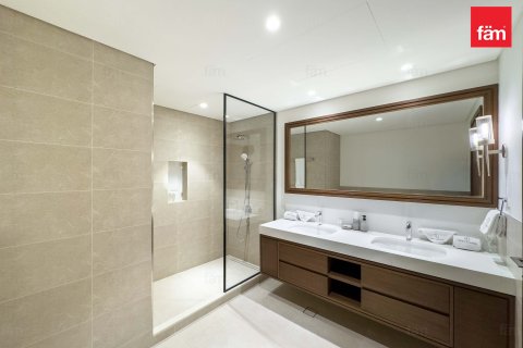 Lägenhet till försäljning i Dubai Harbour, Dubai, UAE 3 sovrum, 188.4 kvm Nr. 641683 - fotografi 24