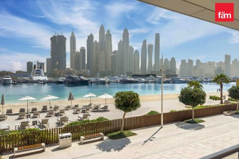 Apartment in Dubai Harbour, UAE 3 bedrooms, 188.4 sq.m. № 641683 - photo 3