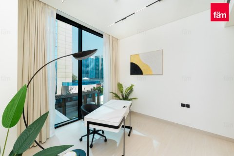 Apartment til salg i Business Bay, Dubai, UAE 2 soveværelser, 135.7 kvm № 641681 - foto 9