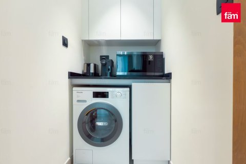 Apartment til salg i Business Bay, Dubai, UAE 2 soveværelser, 135.7 kvm № 641681 - foto 14