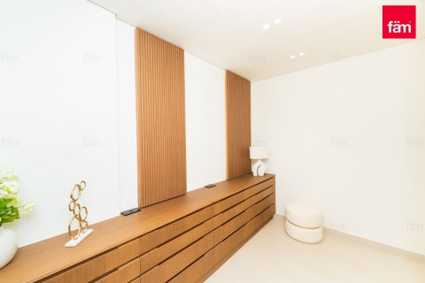 Apartment til salg i Business Bay, Dubai, UAE 2 soveværelser, 135.7 kvm № 641681 - foto 4